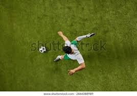 100胜！王曼昱4-1朱芊曦晋级WTT总决赛女单四强